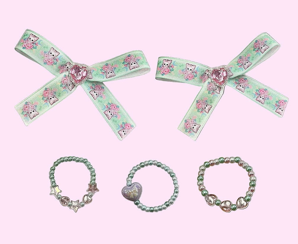 Créme de la Mint bow & bracelet set